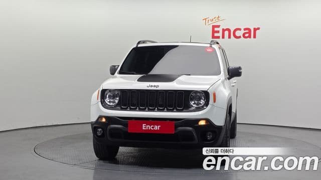 Jeep Renegade 3