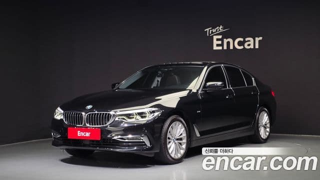 BMW 5 Series (G30)