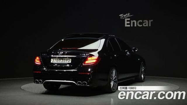 Mercedes-Benz E-Class W213 2