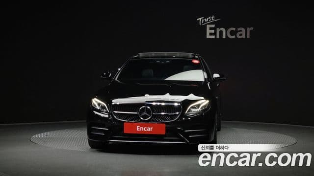 Mercedes-Benz E-Class W213 3