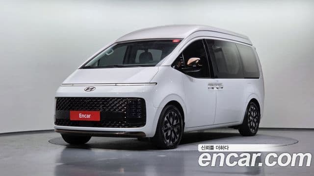 Hyundai Staria — 1