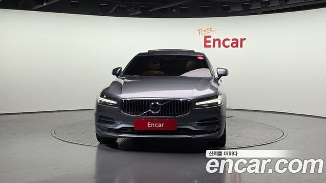 Volvo S90 3
