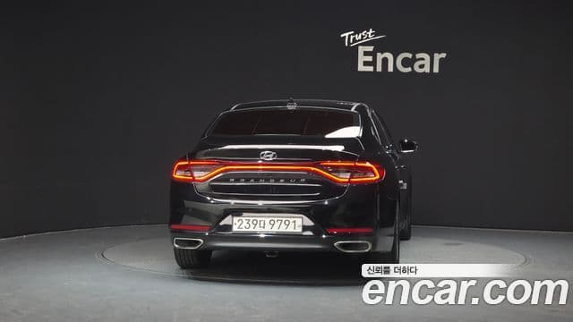 Hyundai Grandeur IG 4