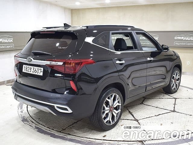 Kia Seltos 3