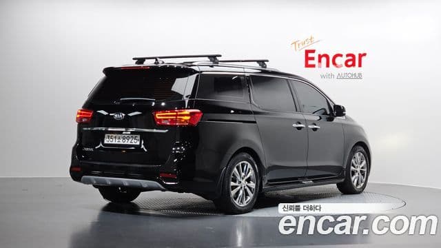 Kia The New Carnival 2