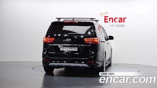 Kia The New Carnival 4