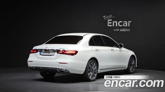 Mercedes-Benz E-Class W213 2