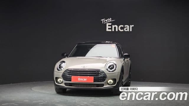 MINI Cooper Clubman 3