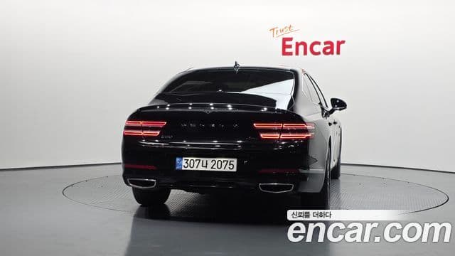 Genesis G80 (RG3) 4