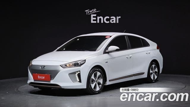 Hyundai Ioniq Electric 1