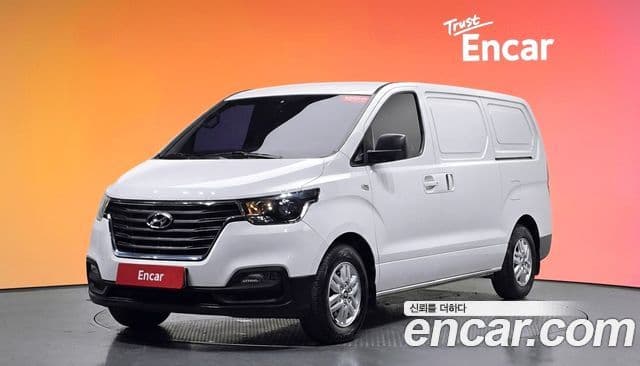 Hyundai The New Grand Starex 1