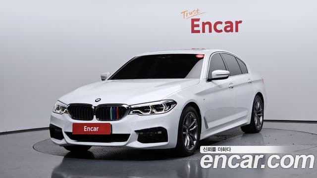 BMW 5 Series (G30)