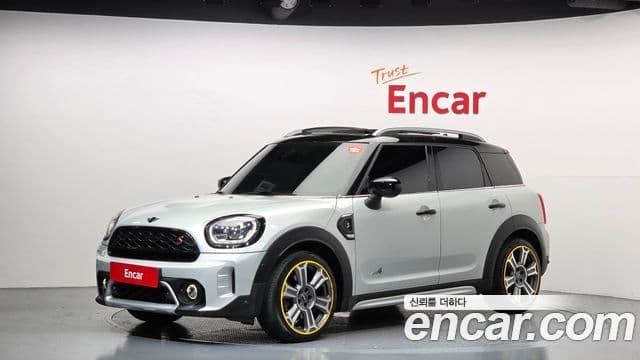 MINI Cooper SD Countryman 1