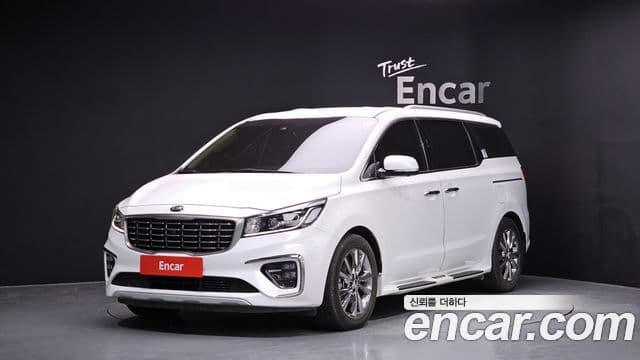 Kia The New Carnival 1