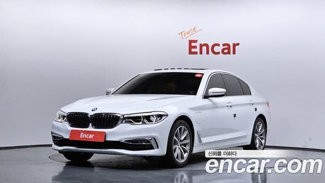 BMW 5 Series (G30)
