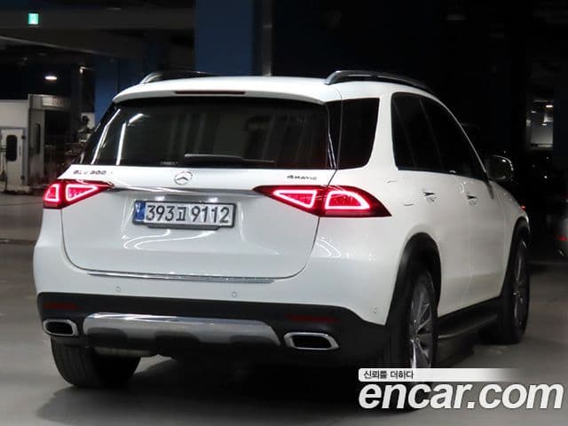 Mercedes-Benz GLE-Class W167 2