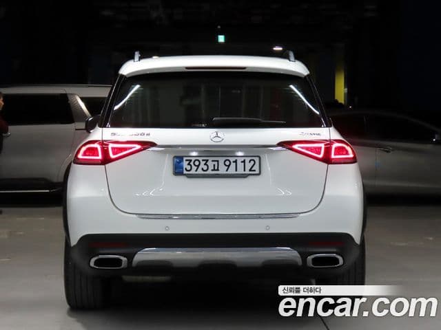 Mercedes-Benz GLE-Class W167 4