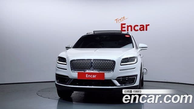 Lincoln Nautilus 1st Gen 3