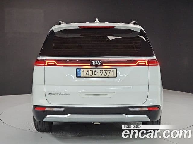 Kia Carnival 4th Gen 4