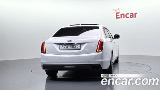 Cadillac CT6 4