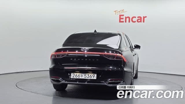Hyundai The New Grandeur IG 4
