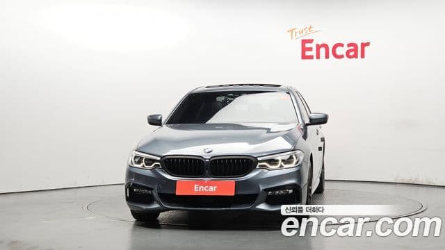 BMW 5 Series (G30) 2