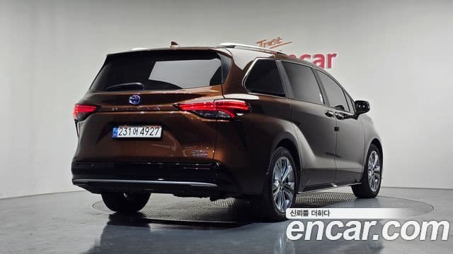 Toyota Sienna 4th Gen 2