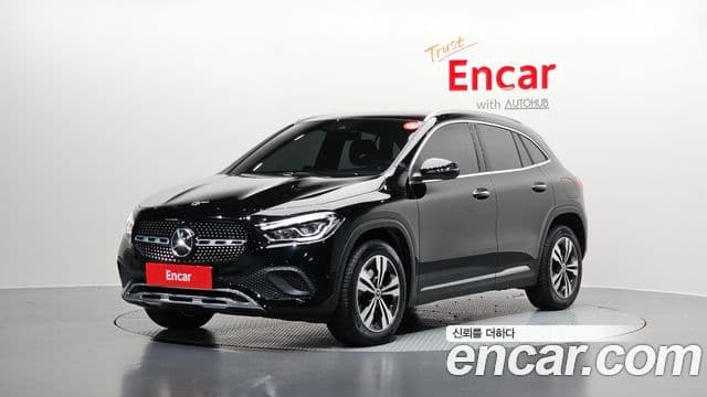 Mercedes-Benz GLA-Class H247
