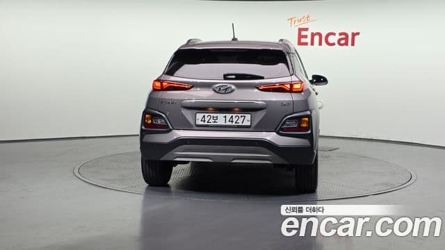 Hyundai Kona 3