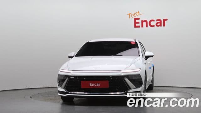 Hyundai Sonata The Edge (DN8) 3