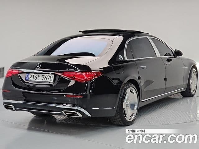 Mercedes-Benz S-Class W223 3