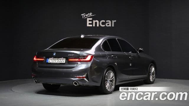 BMW 3 Series (G20) 2