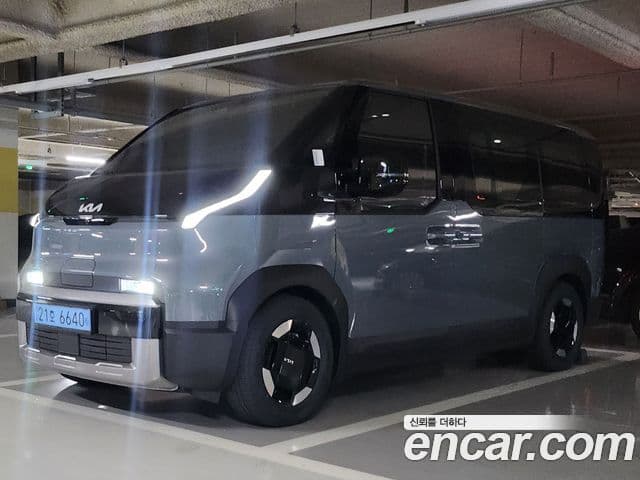 Kia PV5 1