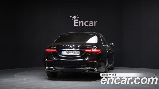 Mercedes-Benz S-Class W223 4