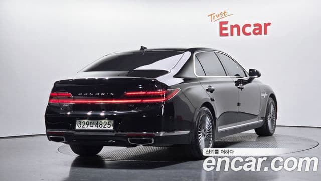 Genesis G90 2