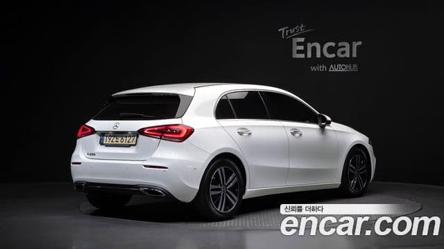 Mercedes-Benz A-Class W177 2
