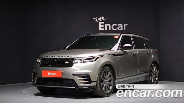 Land Rover Range Rover Velar 1