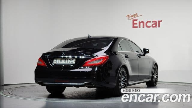 Mercedes-Benz CLS-Class W218 2