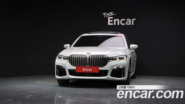BMW 7 Series (G11) 2