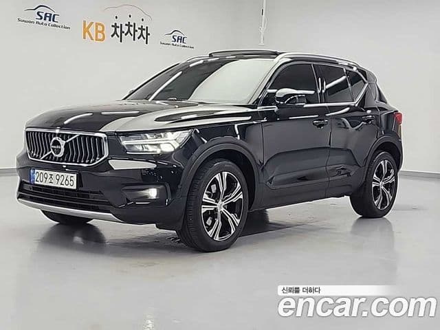 Volvo XC40 1