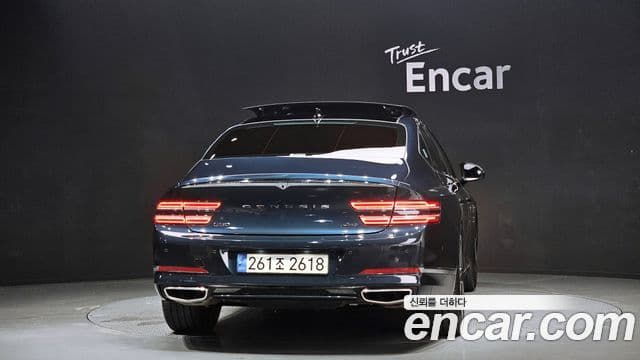 Genesis G80 (RG3) 4