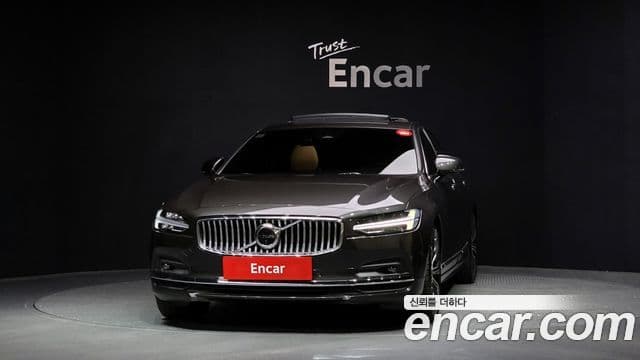 Volvo S90 3