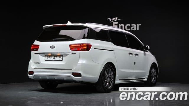 Kia The New Carnival 2