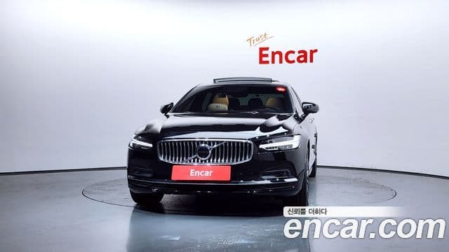 Volvo S90 3