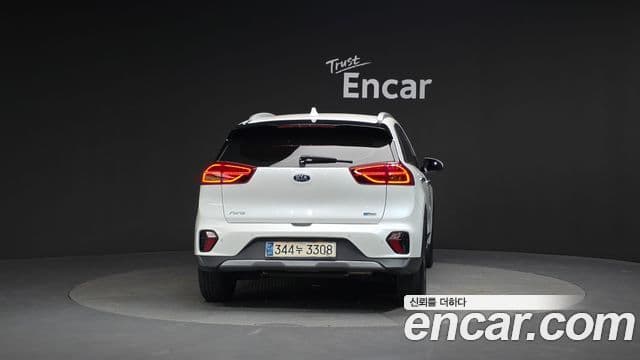 Kia The New Niro 4