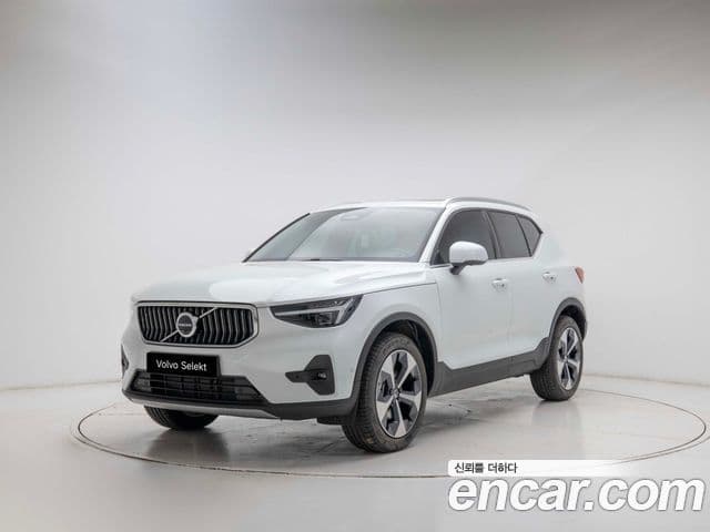 Volvo XC40 1