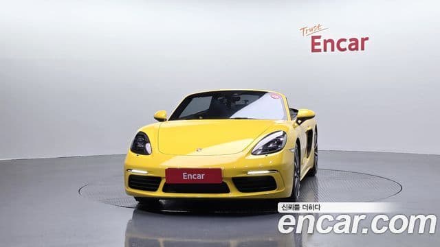 Porsche 718 Boxster 3