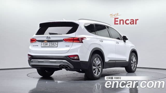 Hyundai Santa Fe TM 2