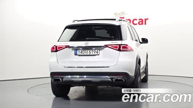 Mercedes-Benz GLE-Class W167 4