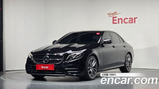 Mercedes-Benz E-Class W213 1